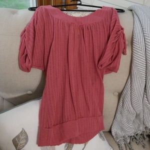 Pink knit blouse